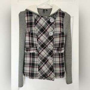 Takeout Black and Gray Vest Hybrid Design